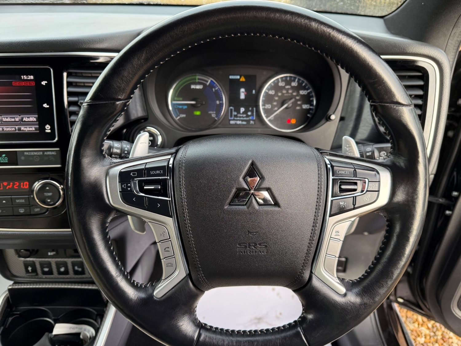 Used Mitsubishi Outlander for sale - 77769731: Photo 24