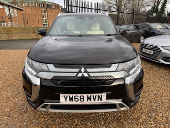Used Mitsubishi Outlander 2019 for sale - 77769731: Photo