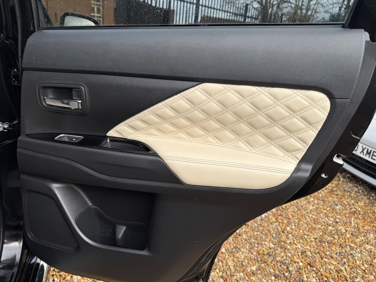 Used Mitsubishi Outlander for sale - 77769731: Photo 33