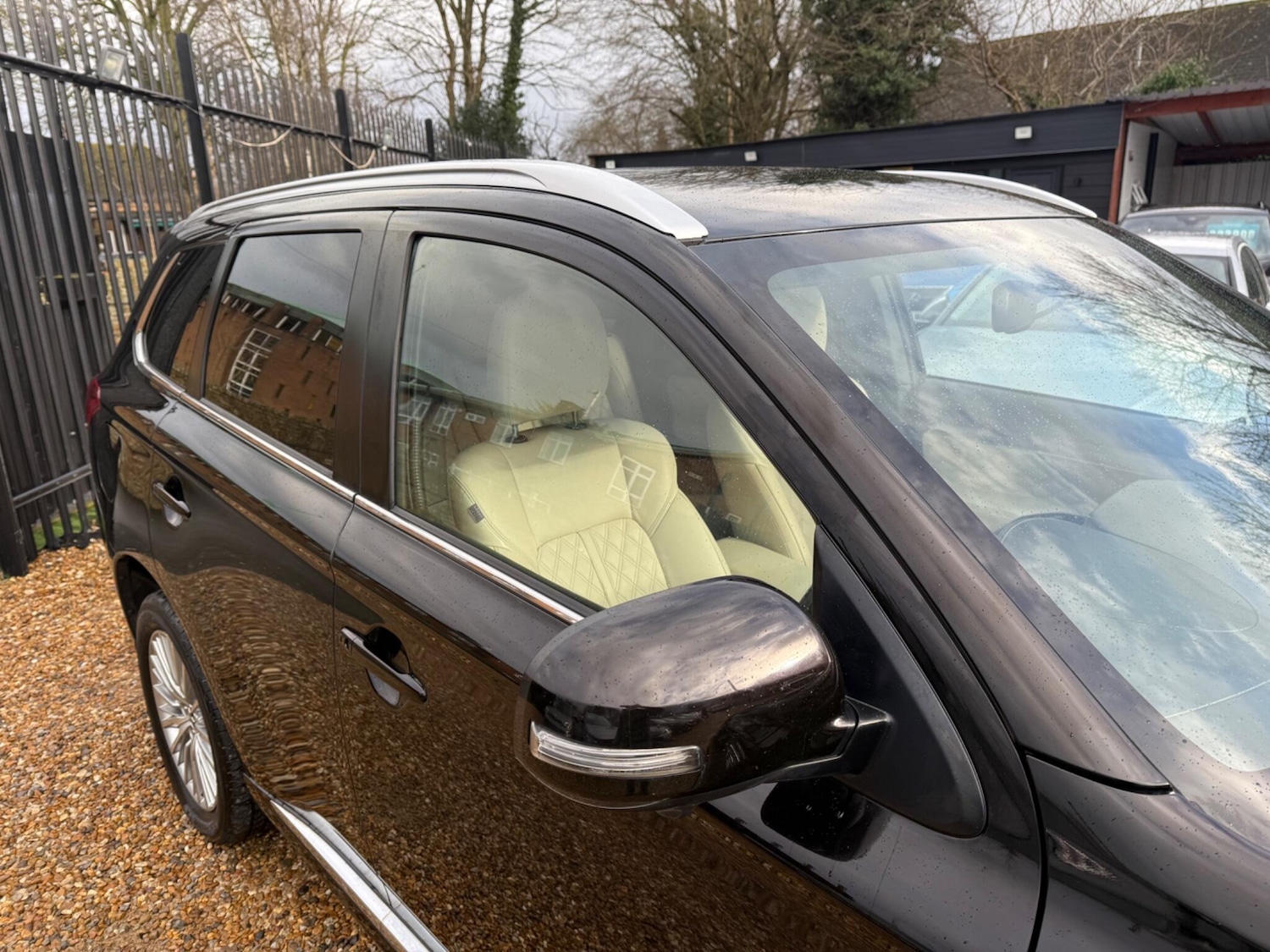 Used Mitsubishi Outlander for sale - 77769731: Photo 36