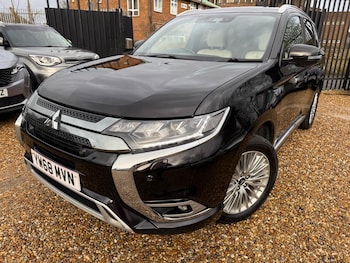 Used Mitsubishi Outlander 2019 for sale - 77769731: Photo