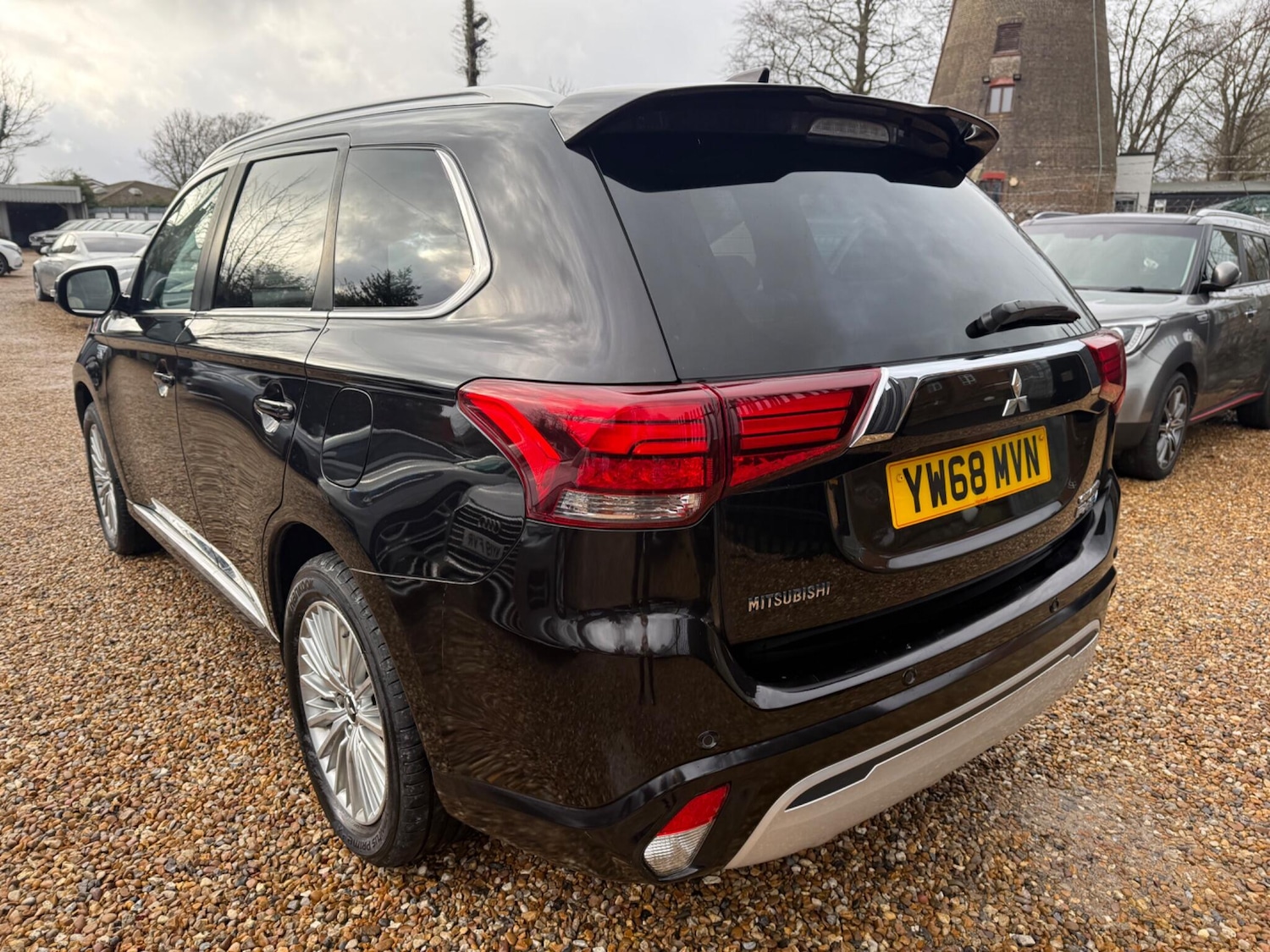 Used Mitsubishi Outlander for sale - 77769731: Photo 8