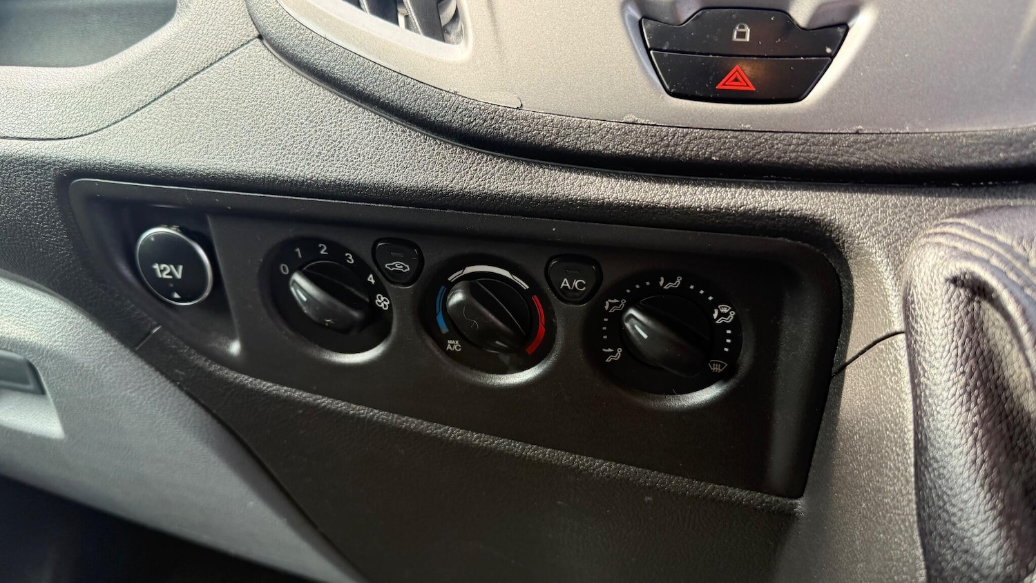 Used Ford Transit 2014 for sale - 78062621: Photo 17