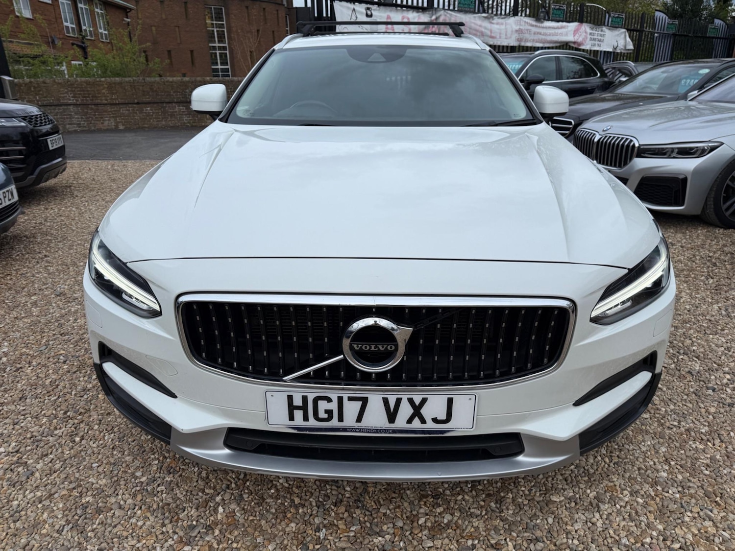Used Volvo V90 Cross Country for sale - 77723515: Photo 2