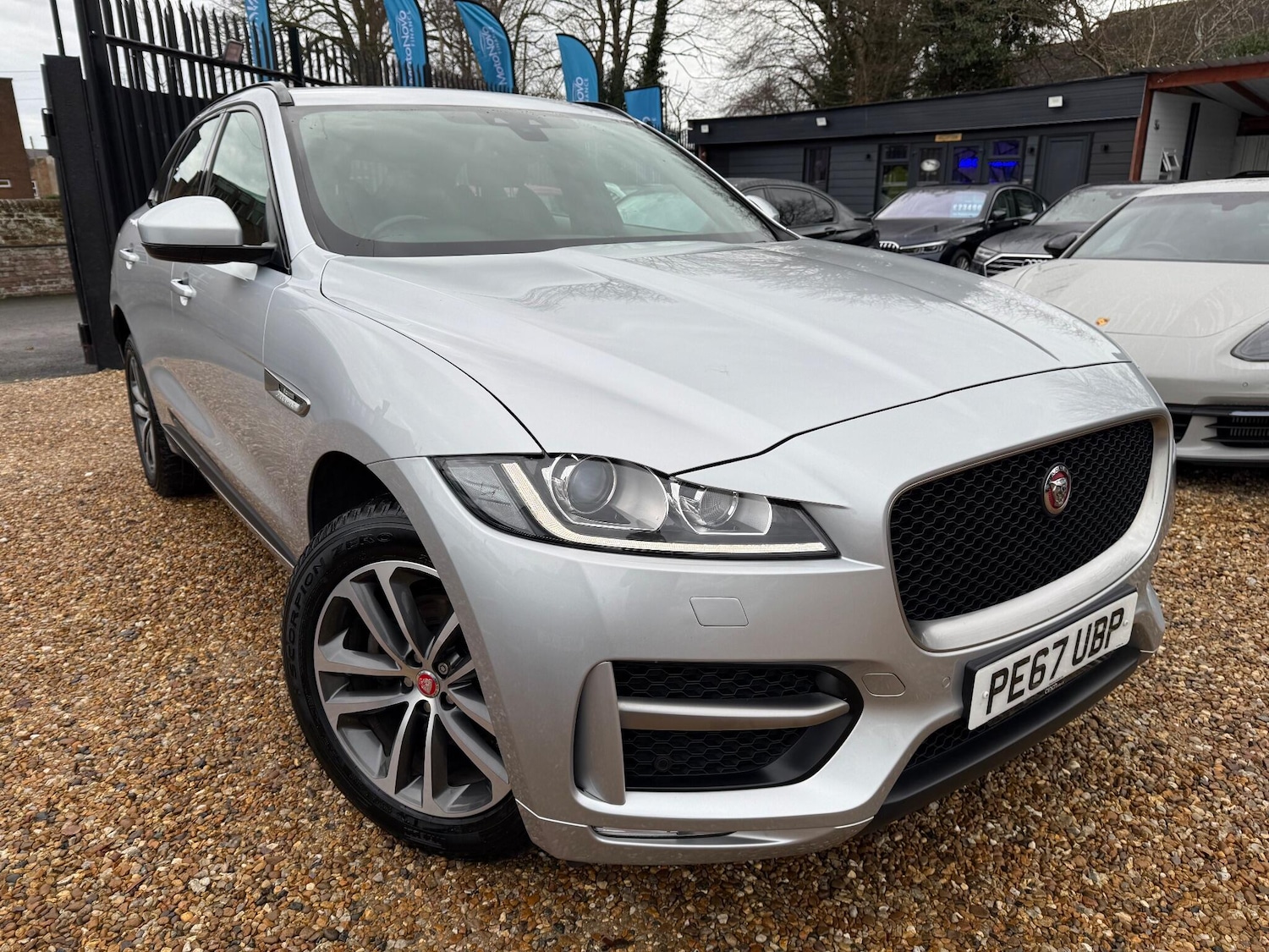 Used Jaguar F-Pace 2017 for sale - 78062858: Photo 1