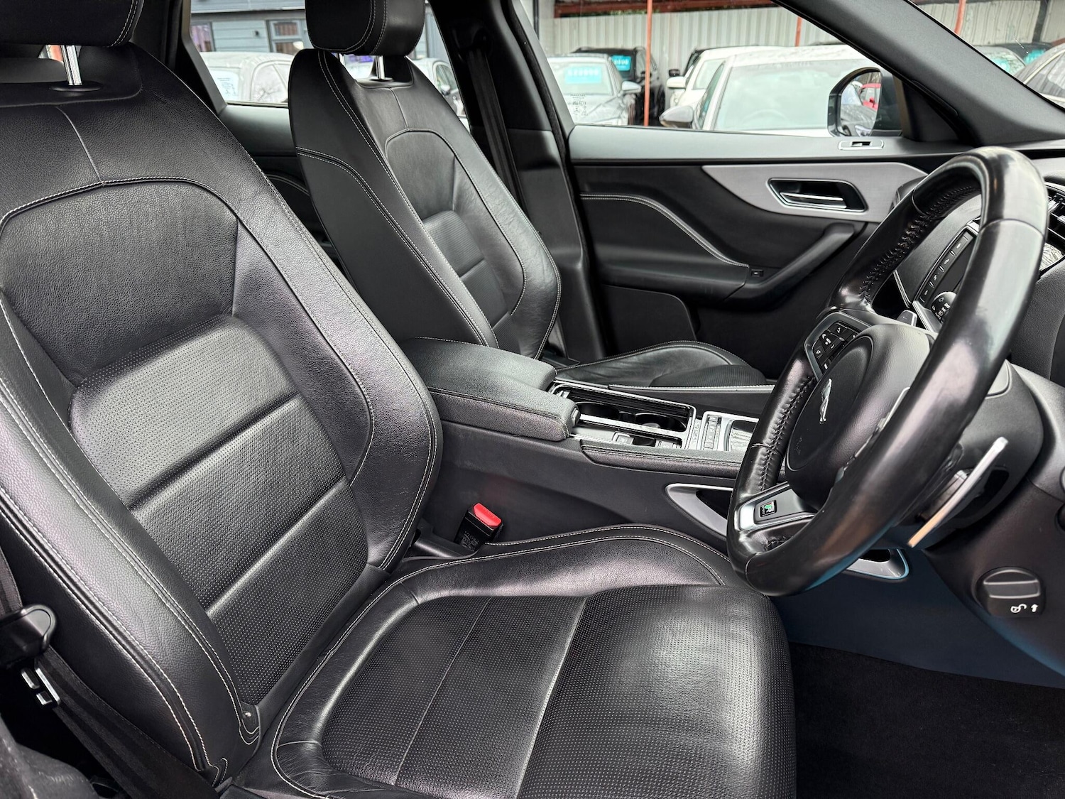 Used Jaguar F-Pace 2017 for sale - 78062858: Photo 15