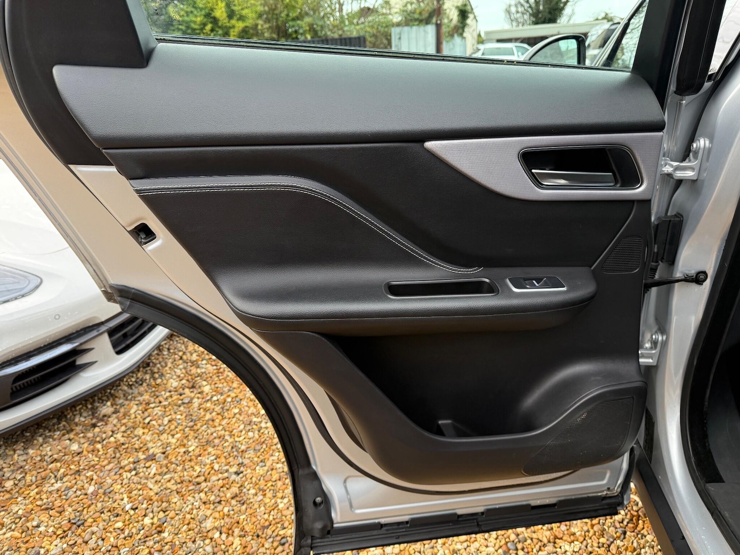 Used Jaguar F-Pace 2017 for sale - 78062858: Photo 33