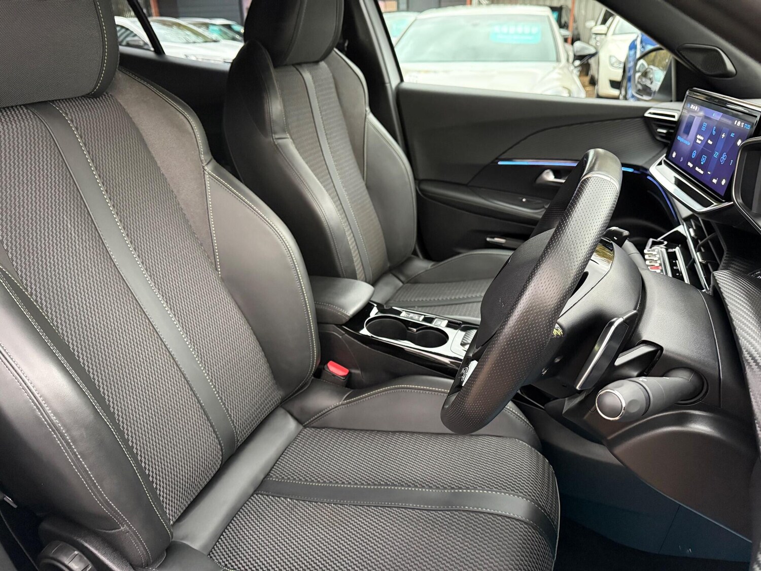 Used Peugeot 2008 2024 for sale - 77723442: Photo 14