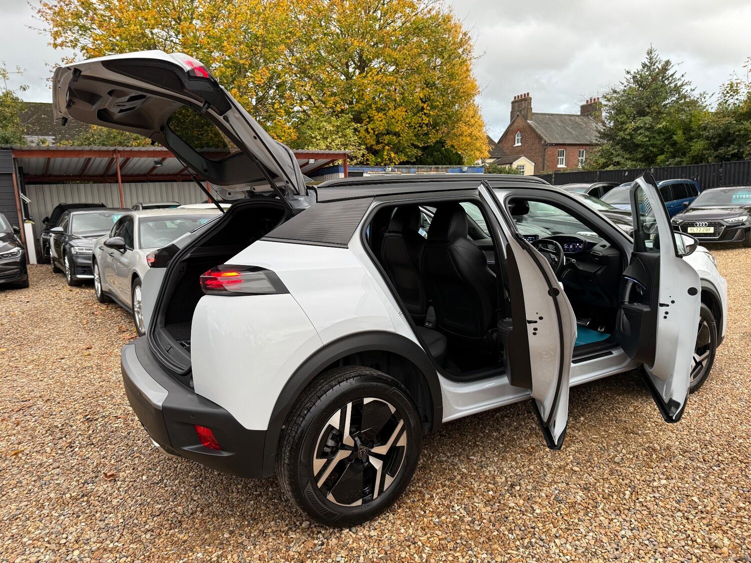 Used Peugeot 2008 2024 for sale - 77723442: Photo 42