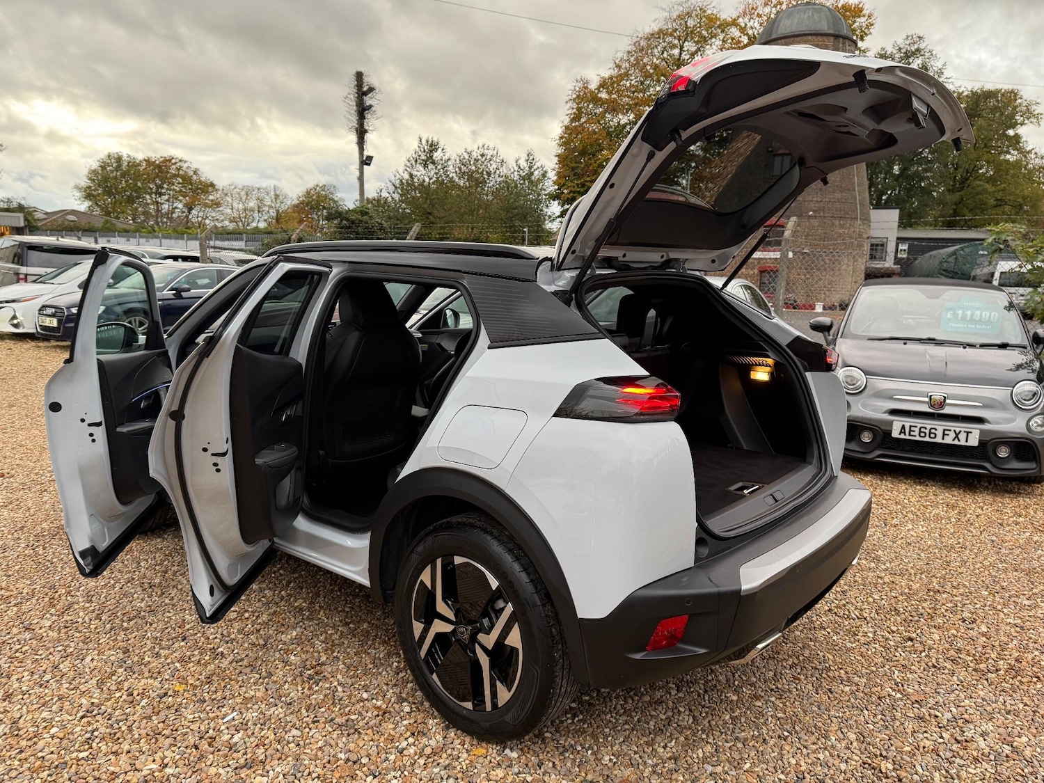 Used Peugeot 2008 2024 for sale - 77723442: Photo 44