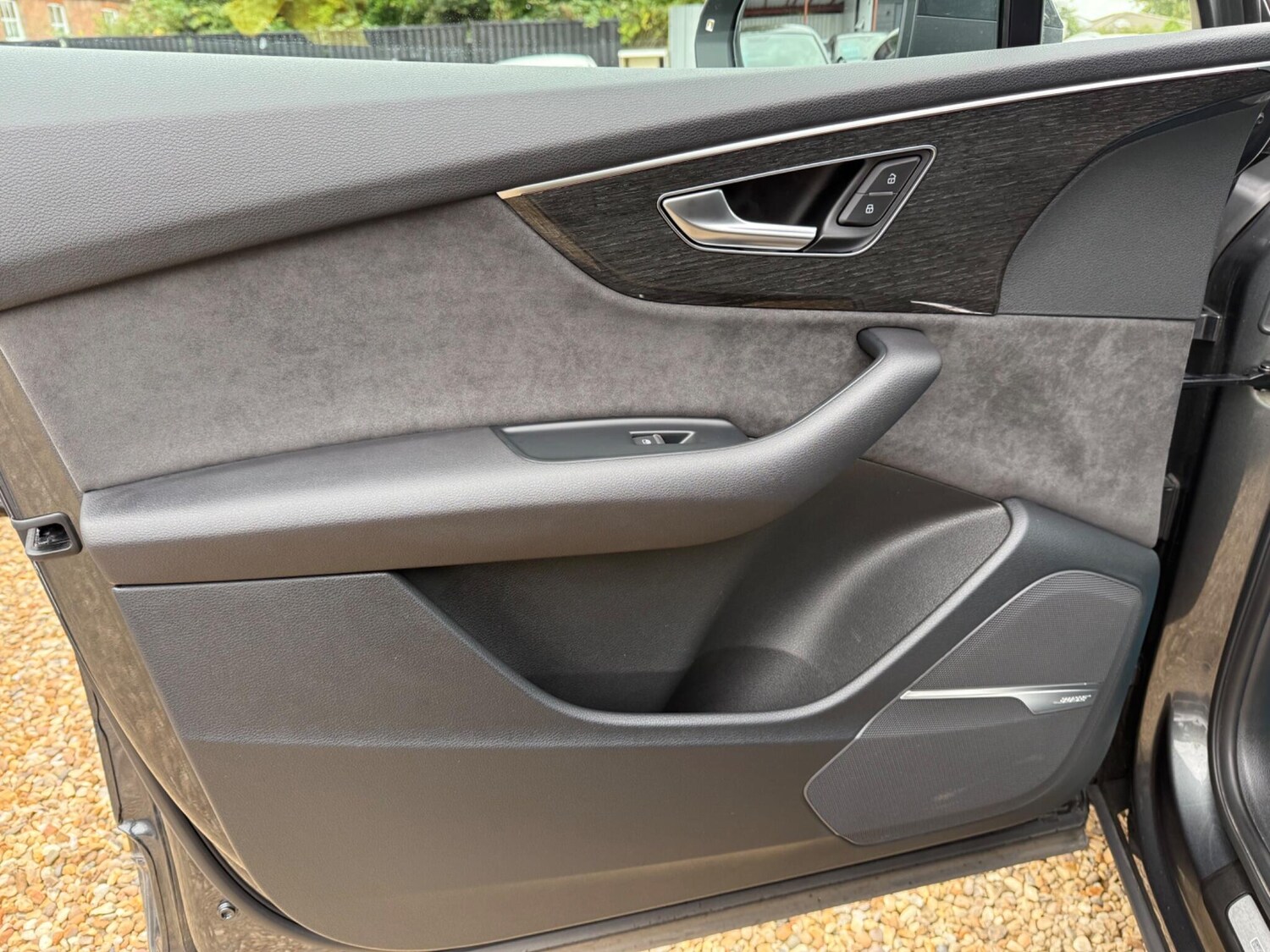 Used Audi Q7 for sale - 77723300: Photo 42