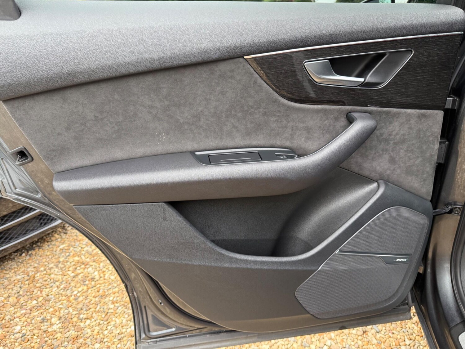 Used Audi Q7 for sale - 77723300: Photo 44