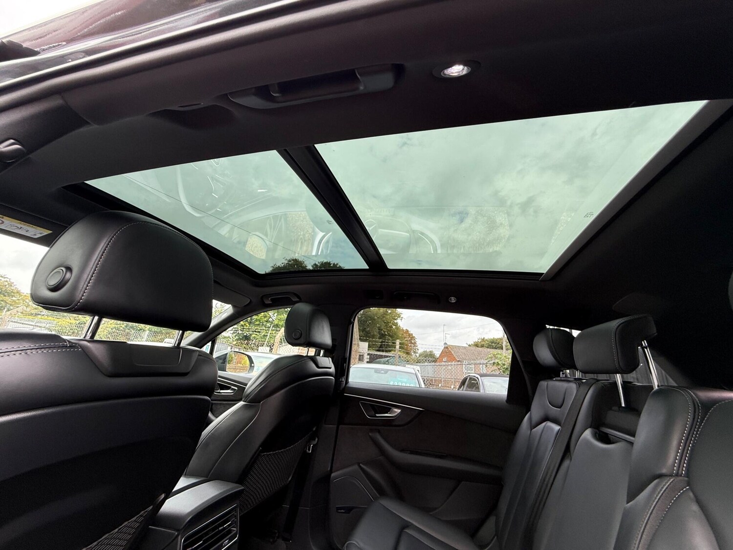 Used Audi Q7 for sale - 77723300: Photo 47