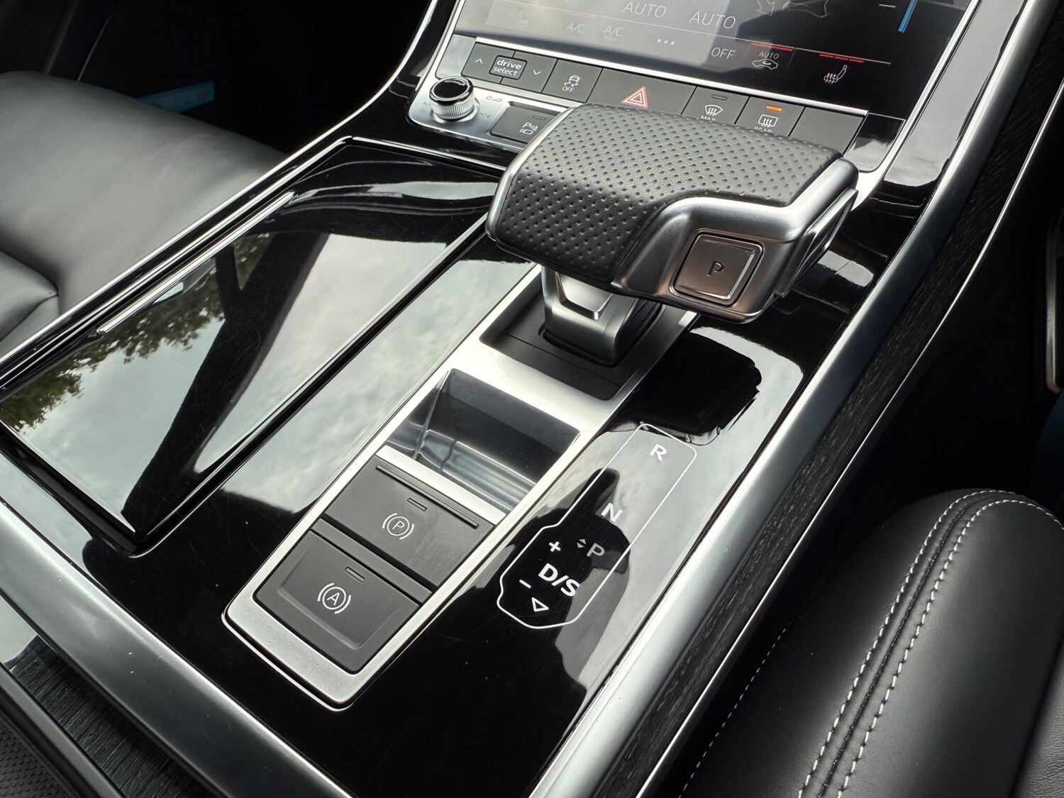 Used Audi Q7 for sale - 77723300: Photo 6