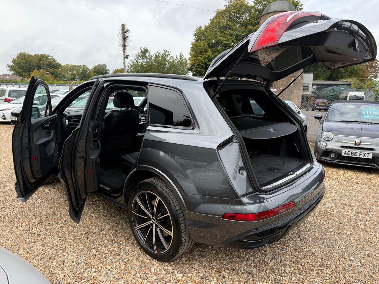 Used Audi Q7 for sale - 77723300: Photo 64