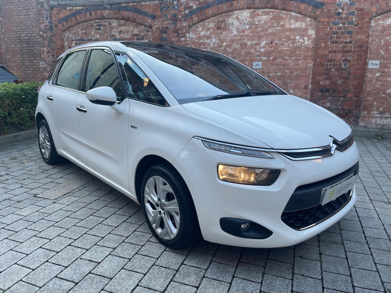 Used Citroen C4 Picasso 2013 for sale - 75670550: Photo 1