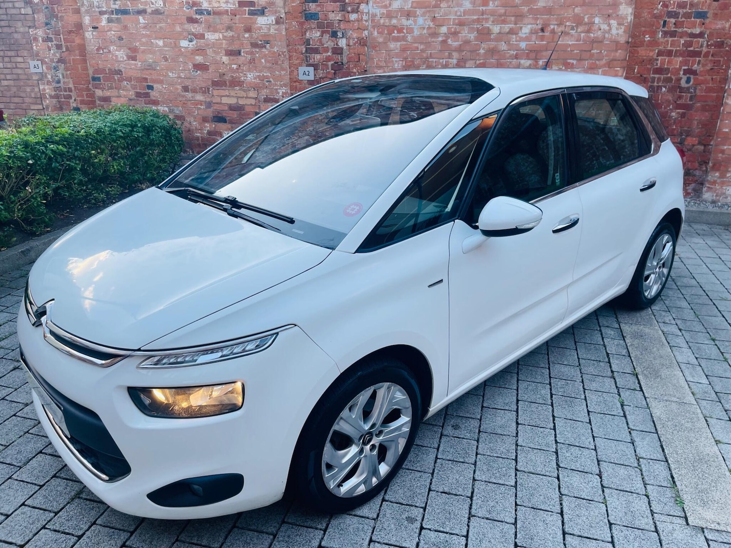 Used Citroen C4 Picasso 2013 for sale - 75670550: Photo 16