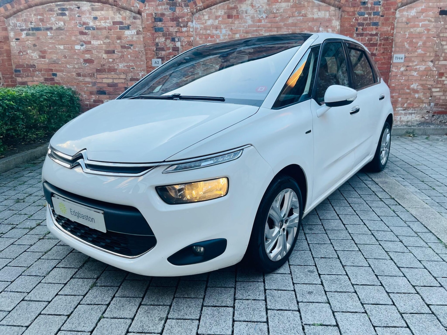 Used Citroen C4 Picasso 2013 for sale - 75670550: Photo 19