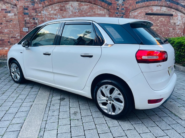 Used Citroen C4 Picasso 2013 for sale - 75670550: Photo 23