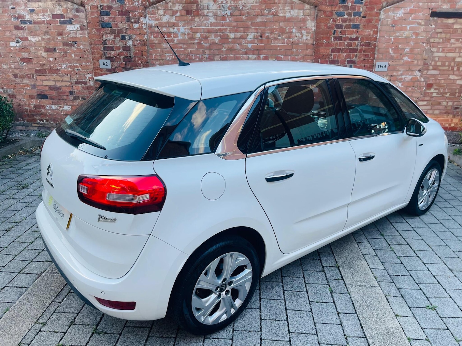 Used Citroen C4 Picasso 2013 for sale - 75670550: Photo 30