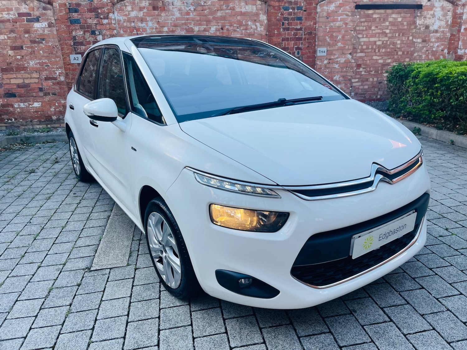 Used Citroen C4 Picasso 2013 for sale - 75670550: Photo 5
