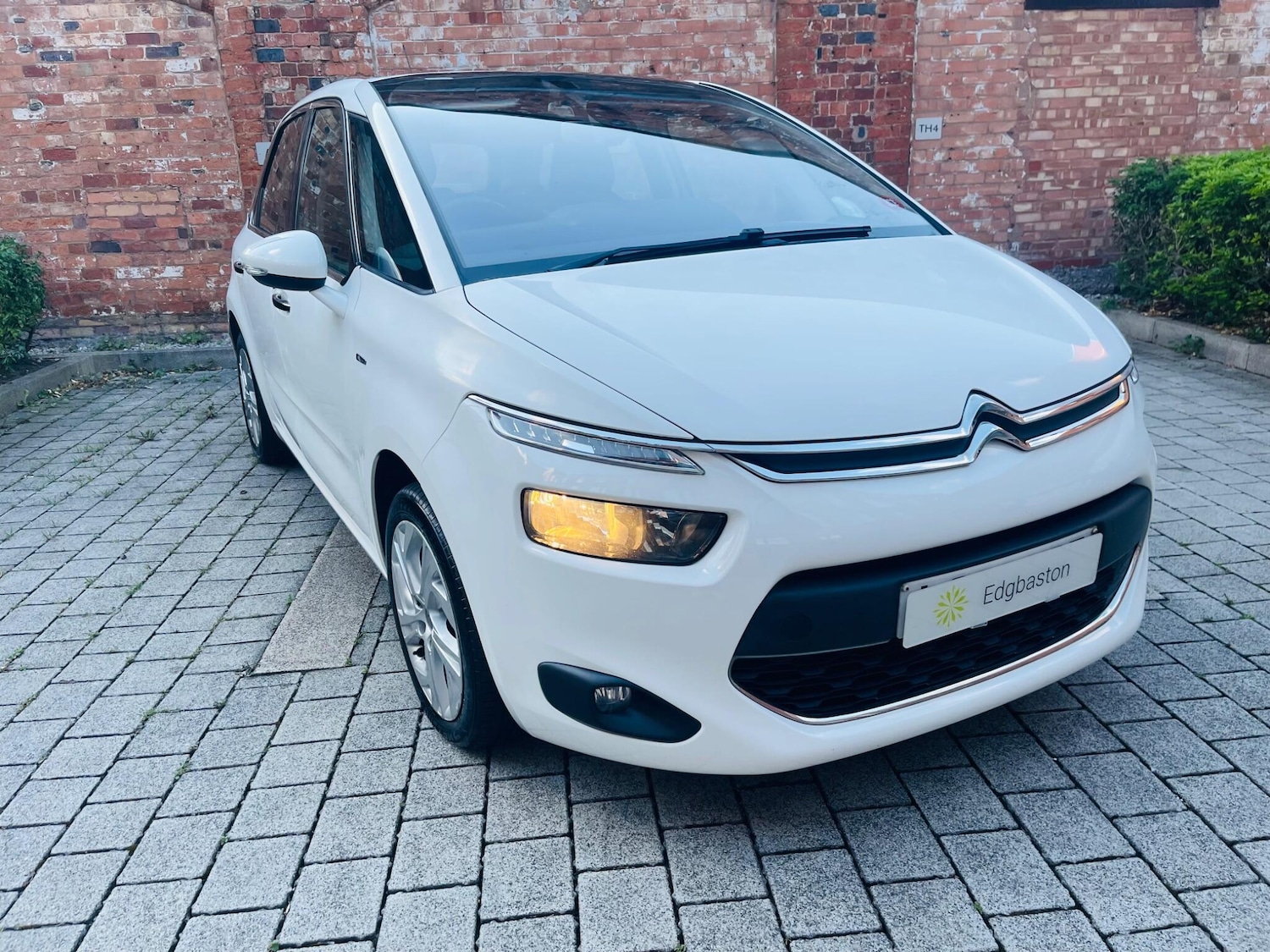 Used Citroen C4 Picasso 2013 for sale - 75670550: Photo 7