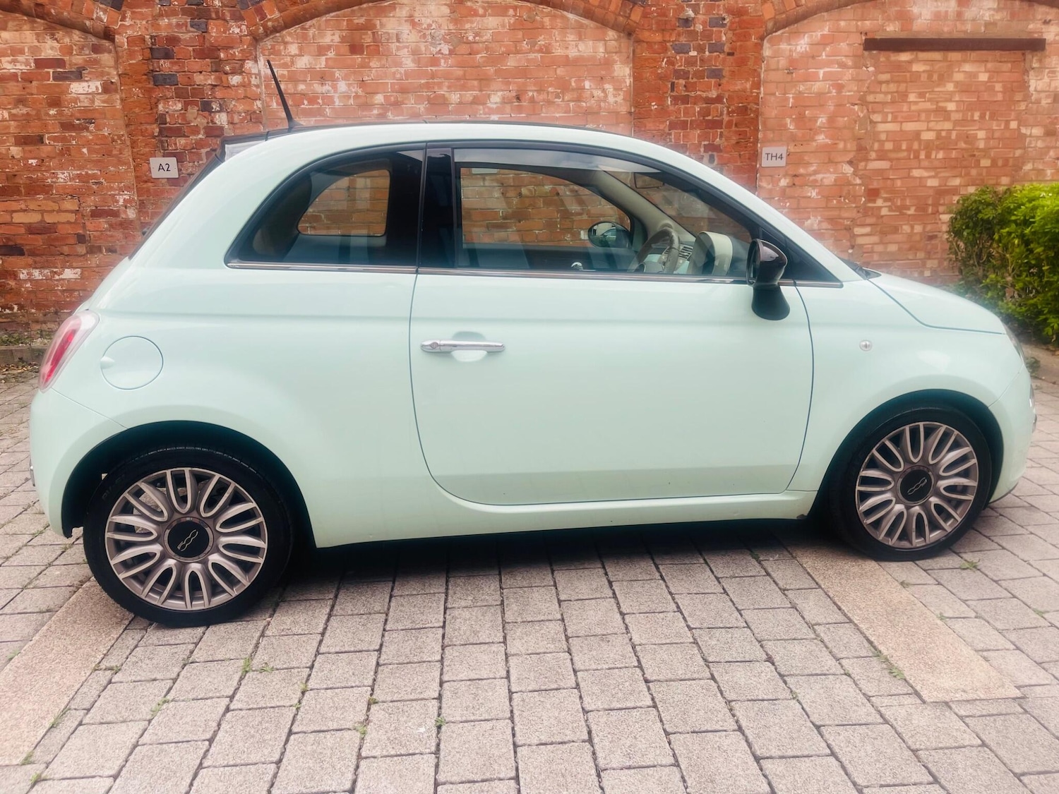 Vehicle 29
