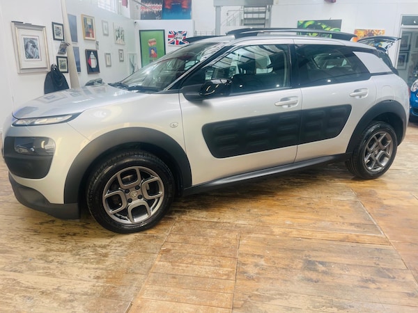 Used Citroen C4 Cactus 2016 for sale - 74787635: Photo 11