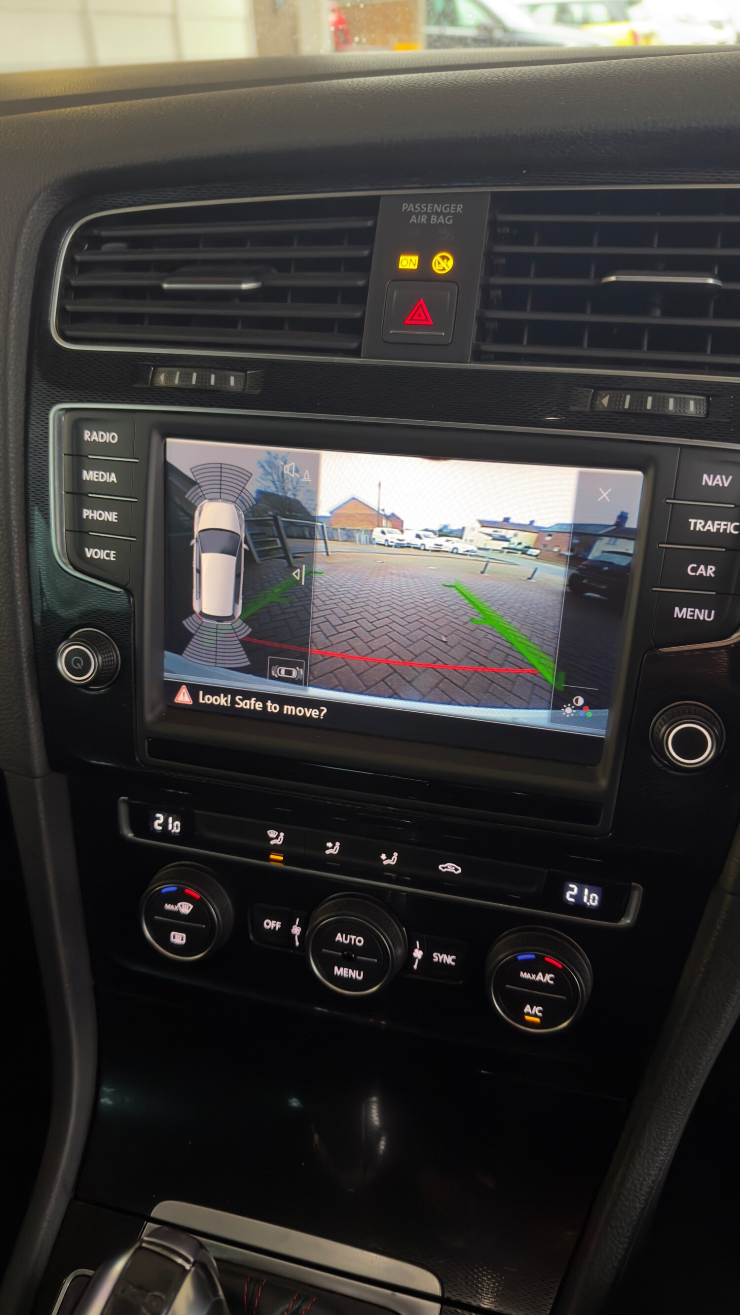 Used Volkswagen Golf 2025 for sale - 77818204: Photo 12