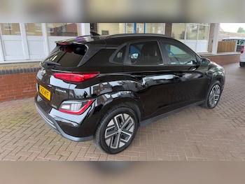 Used Hyundai KONA 2021 for sale - 77803003: Photo