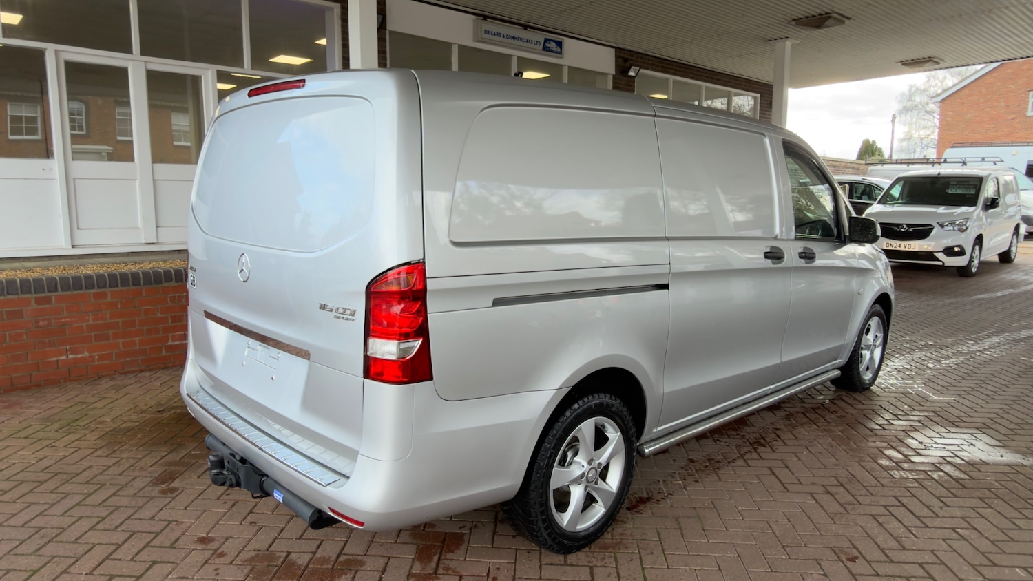 Used Mercedes-Benz Vito 2017 for sale - 77831819: Photo 3