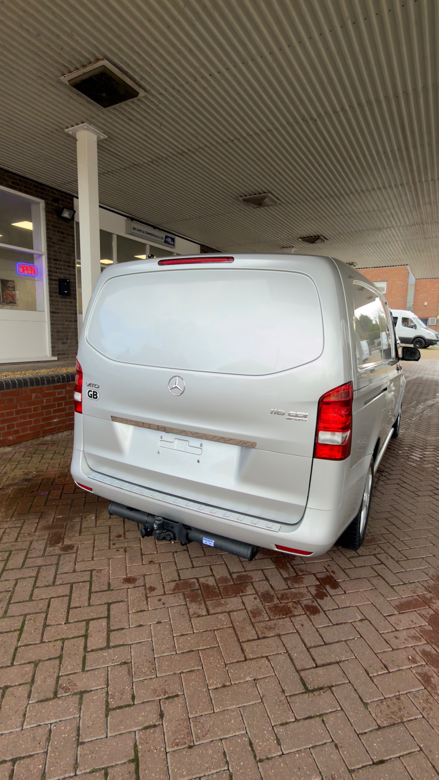 Used Mercedes-Benz Vito 2017 for sale - 77831819: Photo 4