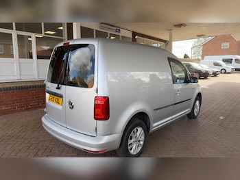 Used Volkswagen Caddy 2019 for sale - 78108039: Photo