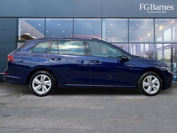 Used Volkswagen Golf 2021 for sale - 75826723: Photo