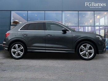 Used Audi Q3 2020 for sale - 75826731: Photo