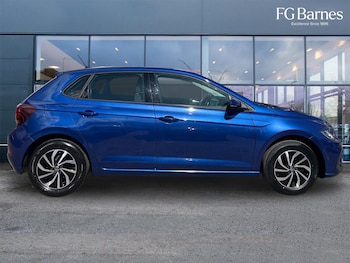 Used Volkswagen Polo 2023 for sale - 75826735: Photo