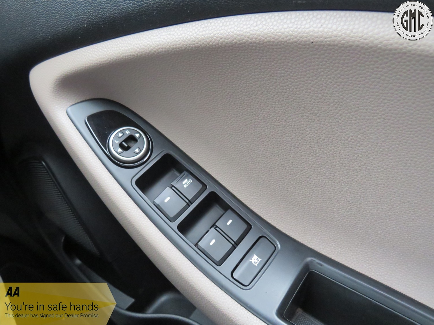 Used Hyundai i20 2015 for sale - 76482914: Photo 20