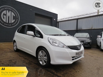 2013 - 1.4 i-VTEC ES Plus Just 16,000 miles! Full Dealer History! 5-Door