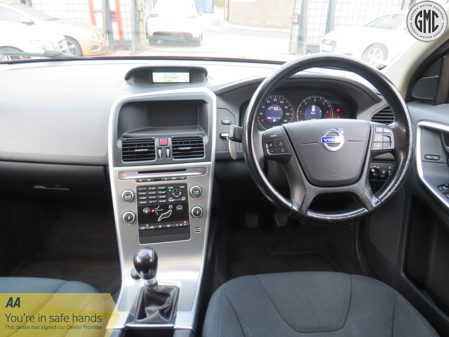 Used Volvo XC60 2009 for sale - 76391474: Photo 2