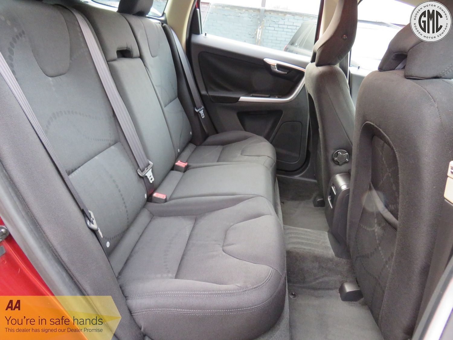 Used Volvo XC60 2009 for sale - 76391474: Photo 3