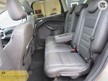 Used Ford Kuga 2019 for sale - 76063921: Photo