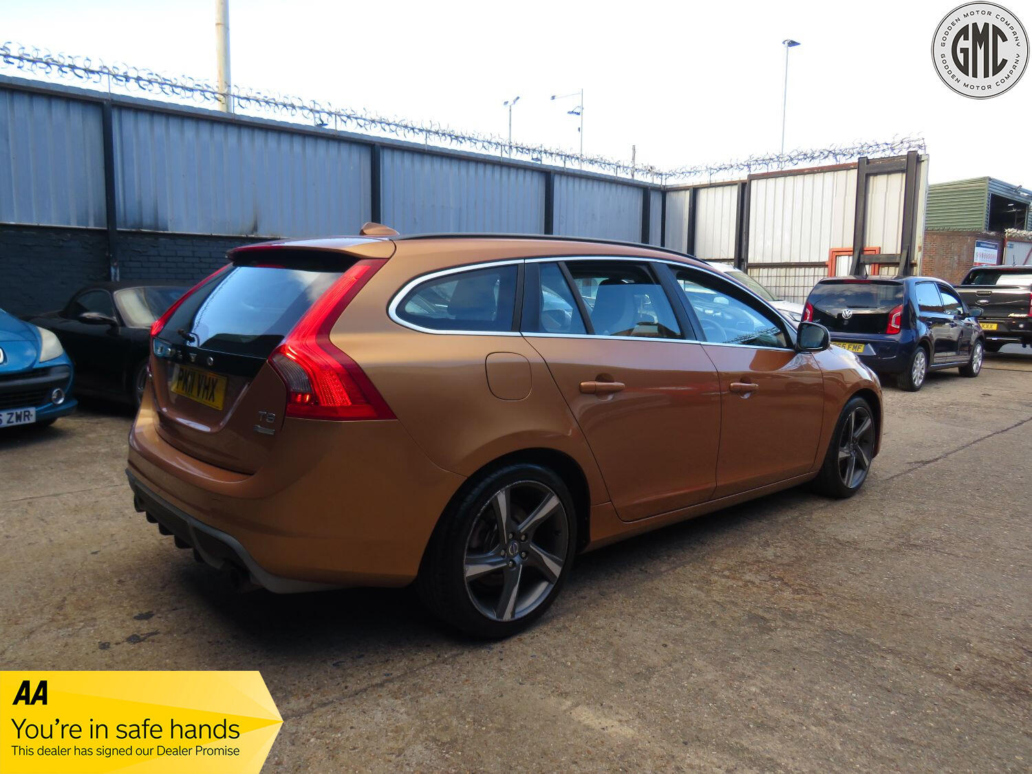 Used Volvo V60 2011 for sale - 77089892: Photo 9