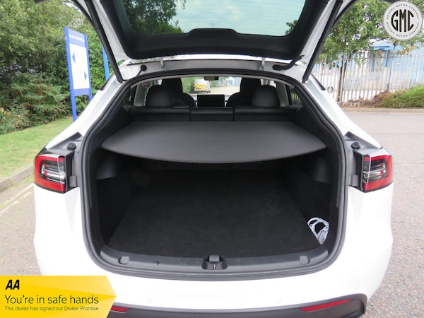 Used Tesla Model Y 2022 for sale - 76230985: Photo 13