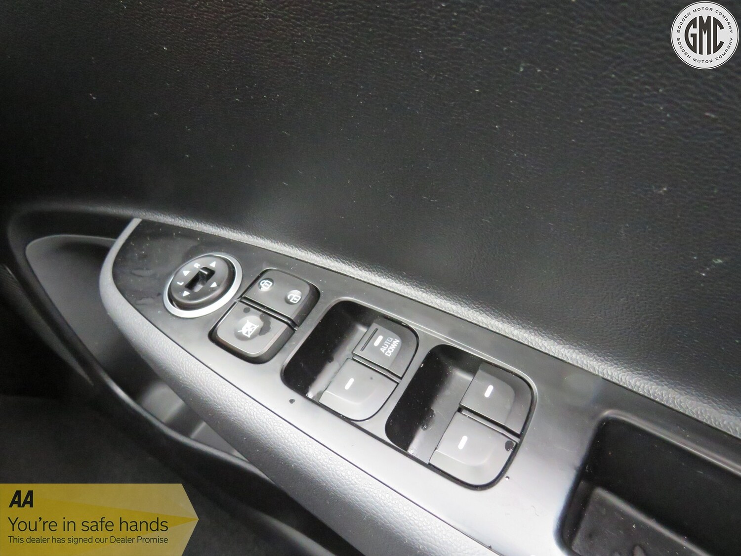 Used Hyundai i10 2016 for sale - 76536745: Photo 19