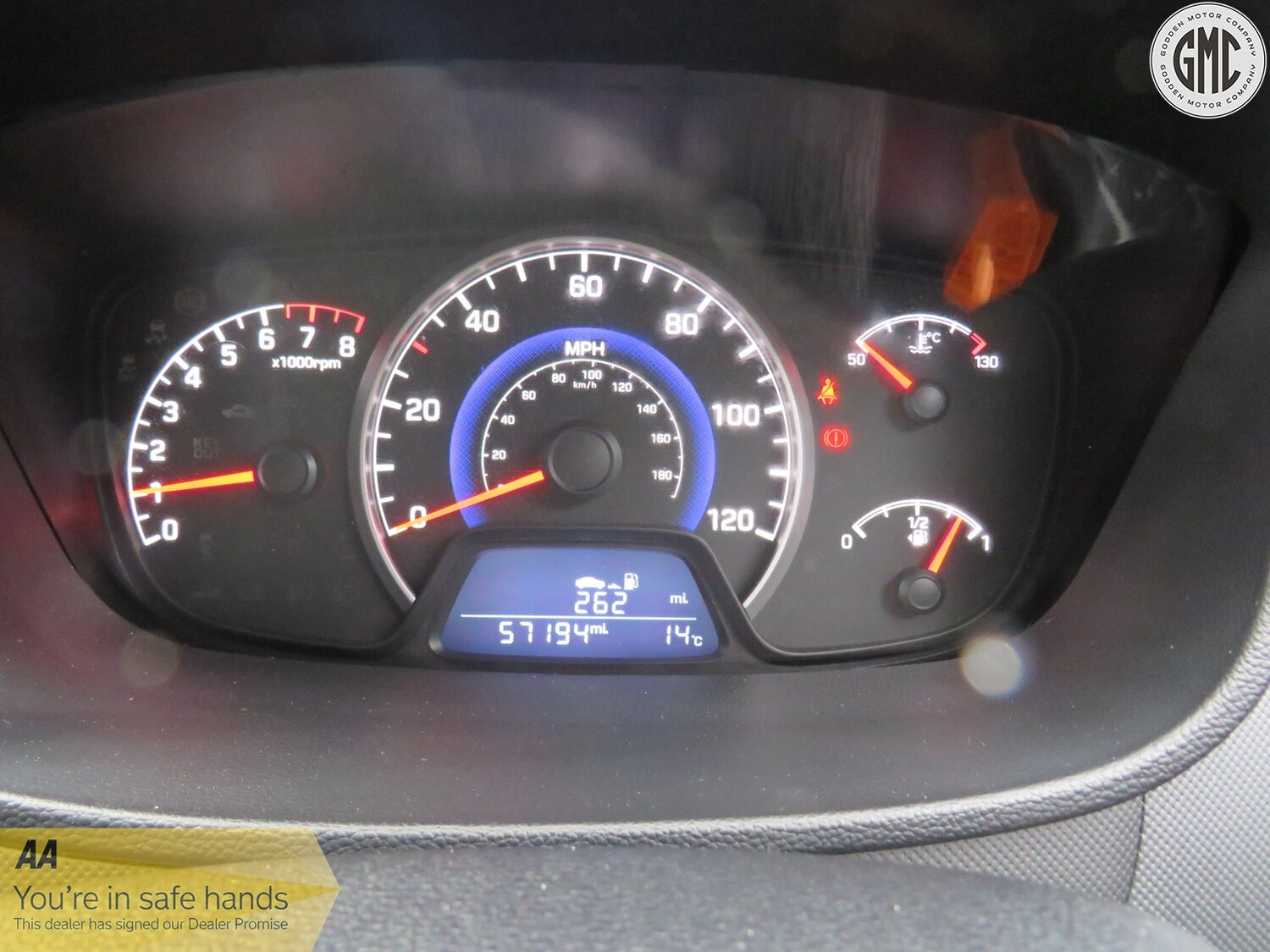 Used Hyundai i10 2016 for sale - 76536745: Photo 20