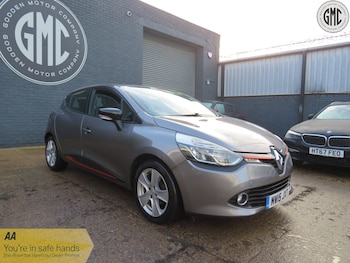 2015 - 1.2 Dynamique MediaNav 1.2 16V 75 Full Service History 5-Door