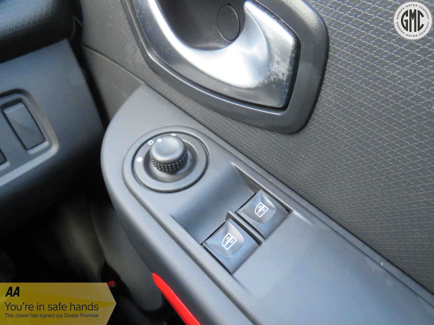 Used Renault Clio 2015 for sale - 77385360: Photo 21