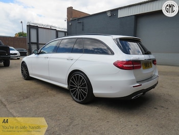 Used Mercedes-Benz E Class 2019 for sale - 79073680: Photo