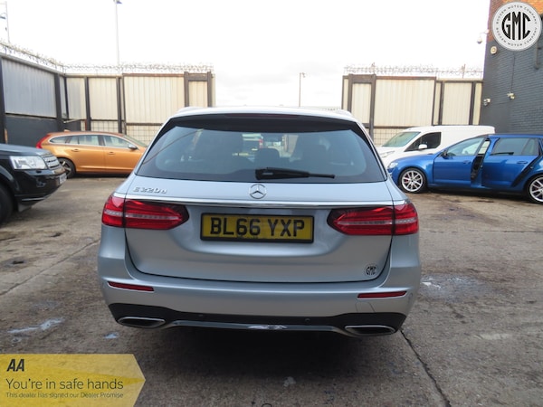 Used Mercedes-Benz E-Class 2016 for sale - 76218799: Photo 8