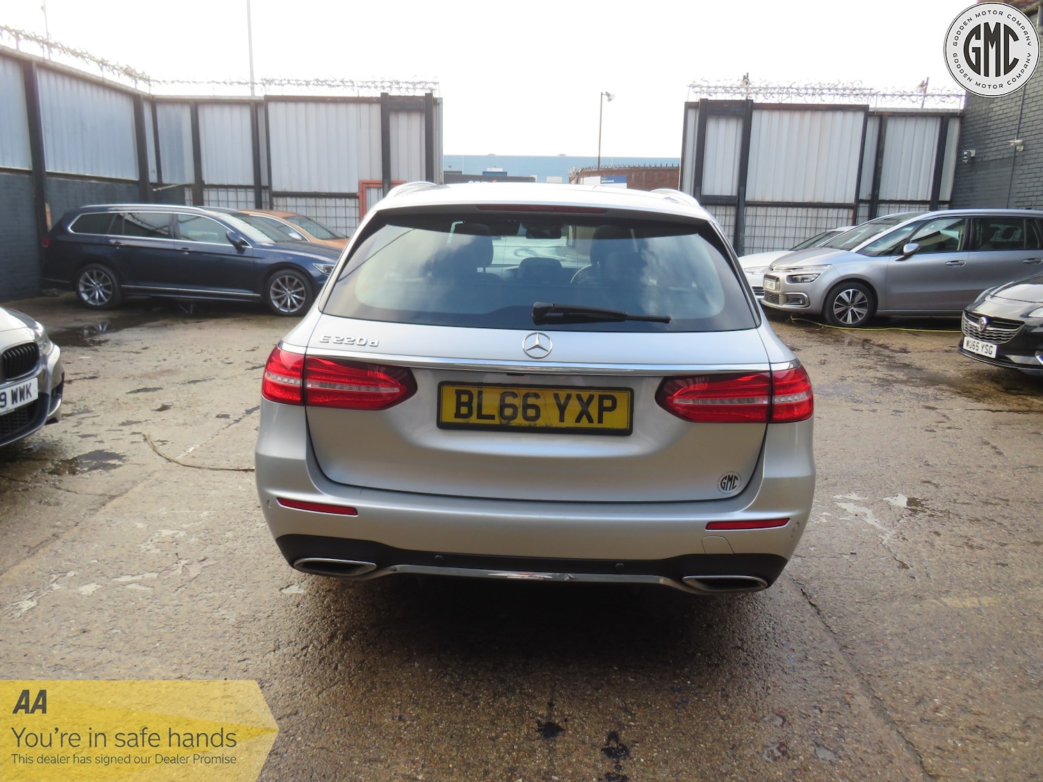 Used Mercedes-Benz E Class 2016 for sale - 77656384: Photo 8